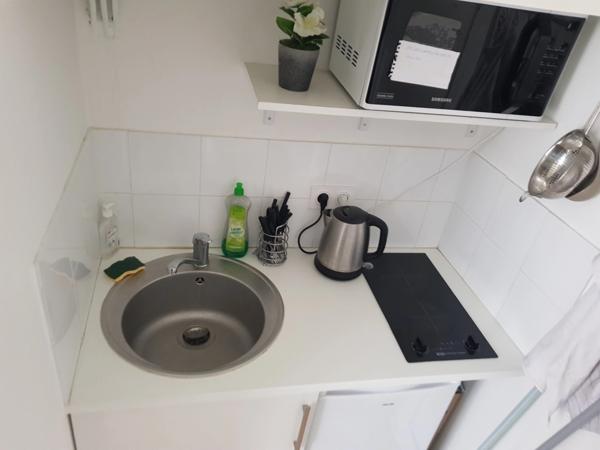 Dpt Paris (75), à vendre PARIS 10EME ARRONDISSEMENT STUDIO DE CHARME DPE en E