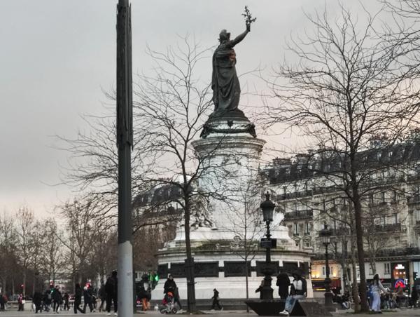 Dpt Paris (75), à vendre PARIS 10EME ARRONDISSEMENT STUDIO DE CHARME DPE en E