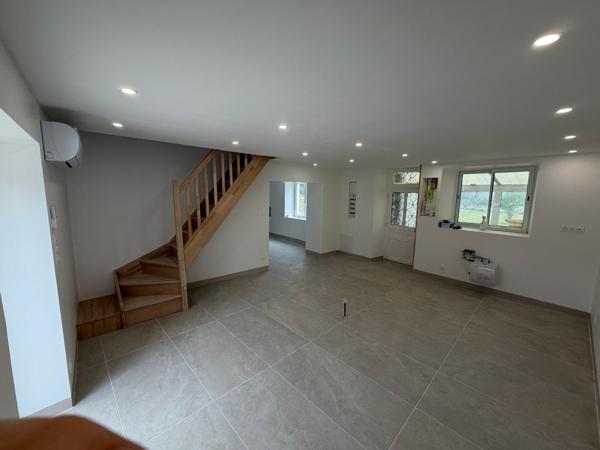 Brécy (18220) Maison 6pièces de 145m2 4 chambres avec dépendances sur parcelle de 2100m2