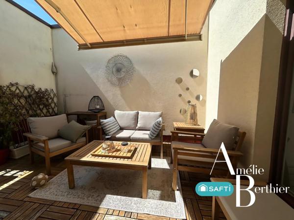 Dernier étage, terrasse de Rêve !!