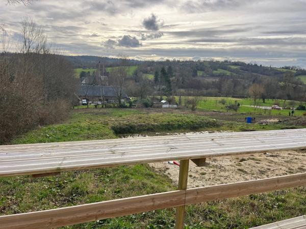 Terrain à vendre viabilisé de plus de 2100 M2 vue dégagé au calme Bonneville la louvet