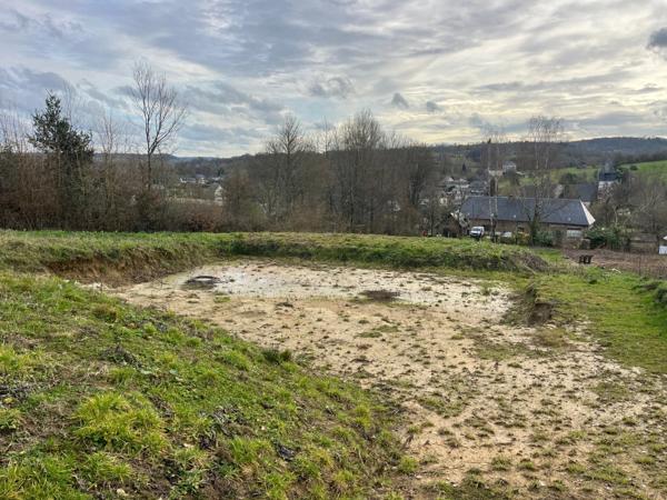Terrain à vendre viabilisé de plus de 2100 M2 vue dégagé au calme Bonneville la louvet