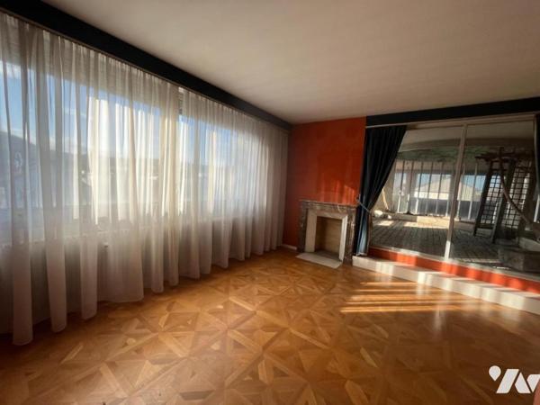 BESANCON IMMEUBLE QUARTIER CHAPRAIS