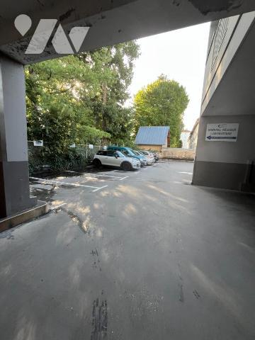 BESANCON IMMEUBLE QUARTIER CHAPRAIS