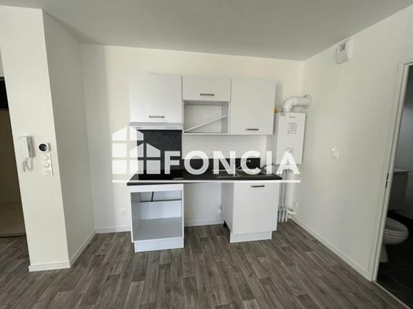 Location Appartement 2 pièces 49.9 m² - RUE PIERRE MENDES FRANCE Colombelles 14460