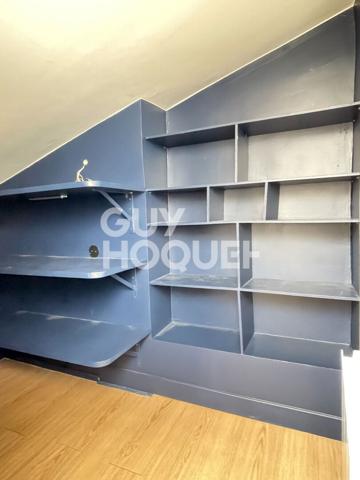 Appartement 2/3 pièces à louer - Dernier étage