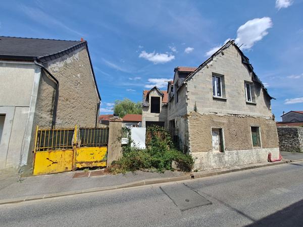 Maison Ollainville de 134 m² à terminer.