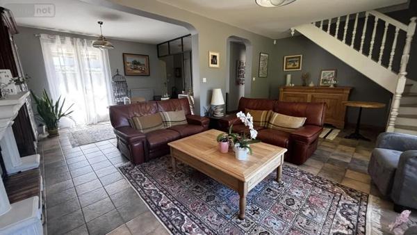 Achat - Maison Écouflant 49000 6 pièces 163 m 2 600 m 2