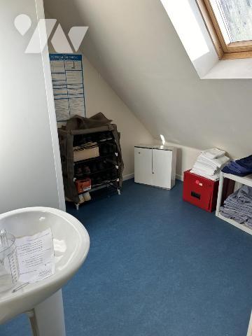 Local professionnel à vendre à ESCAUDOEUVRES