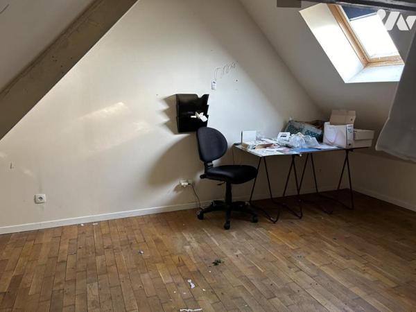 Local professionnel à vendre à ESCAUDOEUVRES