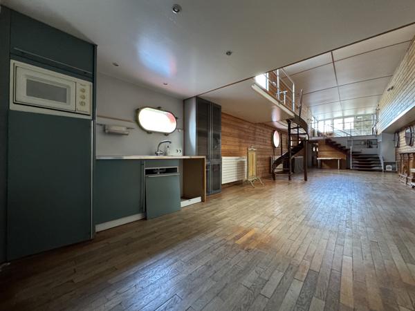 Maison 9 pièces - 200 m² Exclusivité efficity