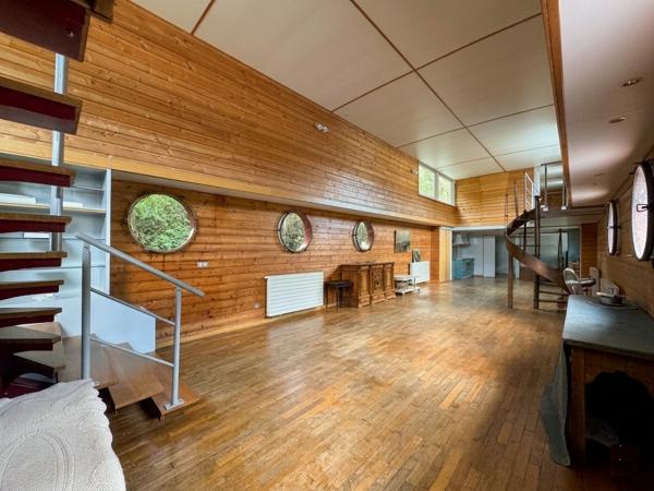 Maison 9 pièces - 200 m² Exclusivité efficity