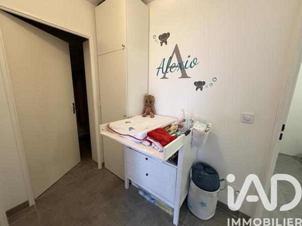 Appartement à vendre 4 pièces 82 m² Saint-Pierre-du-Perray