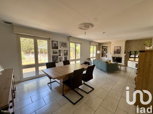 Maison à vendre 4 pièces 150 m² Châtillon-sur-Thouet