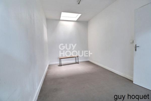 Local commercial Bernay