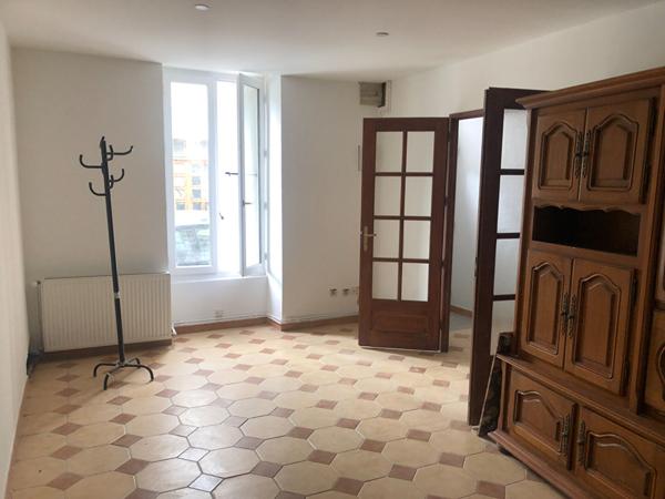 A VENDRE SECTEUR BELCIER -ECHOPPE 4 pièce(s) 90 m2