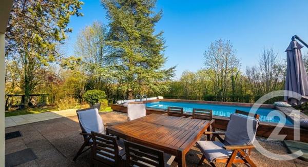 Maison à vendre  9 pièces - 265 m2 BOISSY L AILLERIE - 95