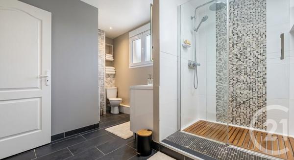 Maison à vendre  9 pièces - 265 m2 BOISSY L AILLERIE - 95