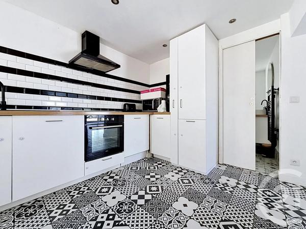 Maison à vendre  4 pièces - 80 m 2   LANVALLAY  - 22