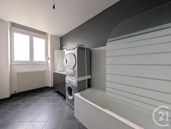 Appartement T2 à vendre  2 pièces - 73,99 m 2   DINAN  - 22