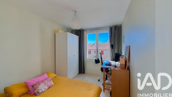 Maison à vendre 7 pièces 132,79 m² Mantes-la-Ville