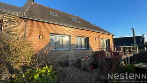 Maison rénovée alliant confort moderne, économies d'énergie et vie de plain-pied