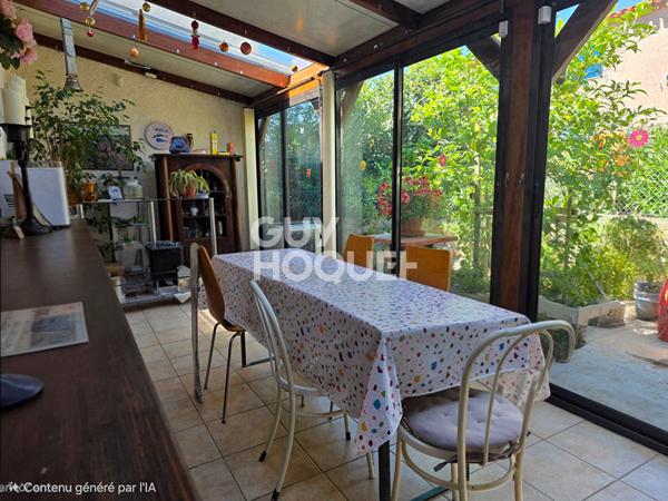 A VENDRE VIAGER OCCUPE - CANOHES maison 2 faces, 4 pièces avec garage et jardin
