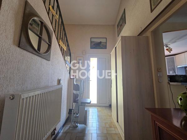A VENDRE VIAGER OCCUPE - CANOHES maison 2 faces, 4 pièces avec garage et jardin