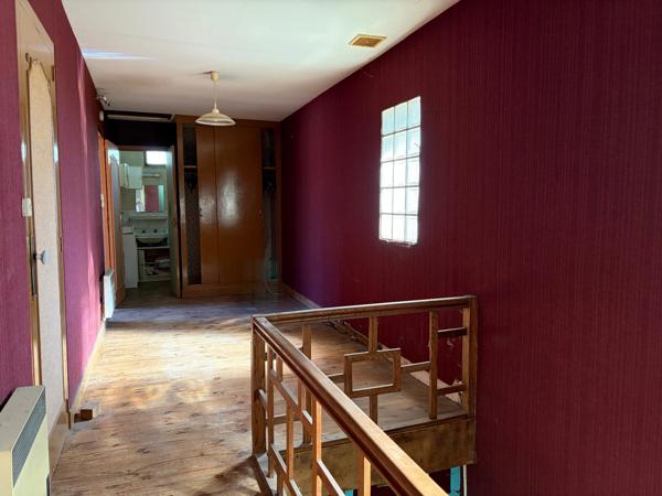 MAREUIL SUR LAY DISSAIS 85320 CALME ABSOLU AVEC TOUT A PIED MAISON A RAFRAICHIR AVEC GARAGE A PRIX FOU