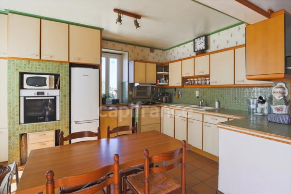 Maison quercynoise avec dépendances et terrain – Payrac (46)