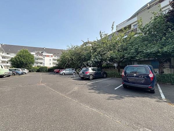 TOURS - VELPEAU - BALCON - ASCENSEUR - PARKING