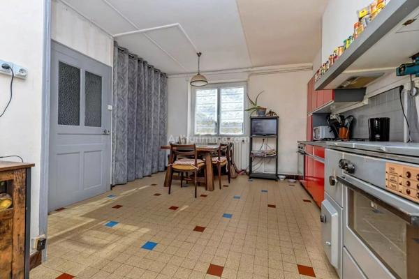 Vente Maison 5 pièces 103 m2 à Les Avenières Veyrins-Thuellin
