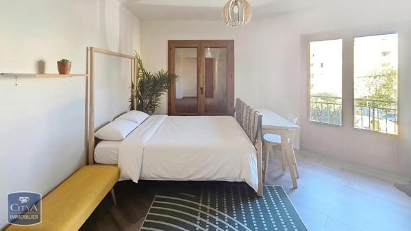 Appartement à vendre 4 pièces 88m² Toulon (83200)