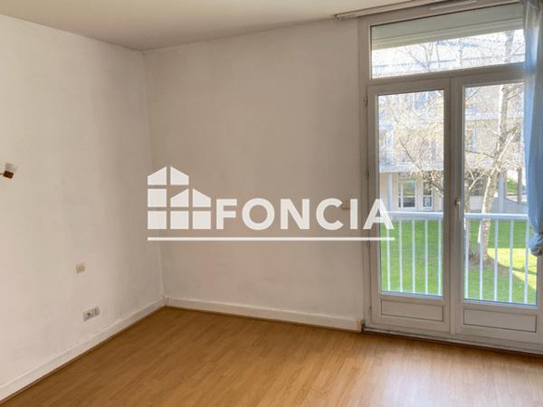Location Appartement 2 pièces 59.93 m² - RUE MALHERBE,PLACE SAINT ETIENNE Beauvais 60000