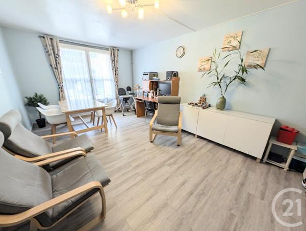 Appartement F3 à vendre  3 pièces - 69,74 m2 SEVRAN - 93