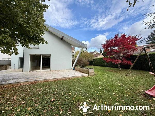 Vente Maison 6 pièces 160 m2 à Seloncourt