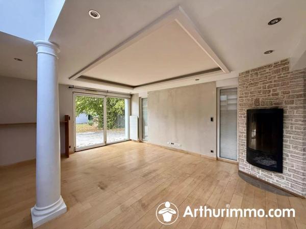 Vente Maison 6 pièces 160 m2 à Seloncourt