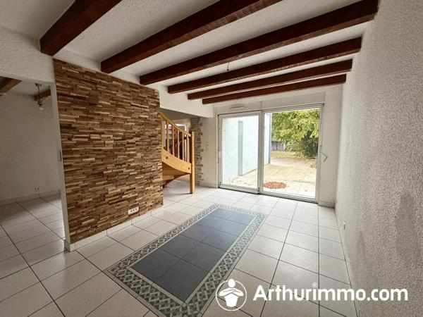 Vente Maison 6 pièces 160 m2 à Seloncourt