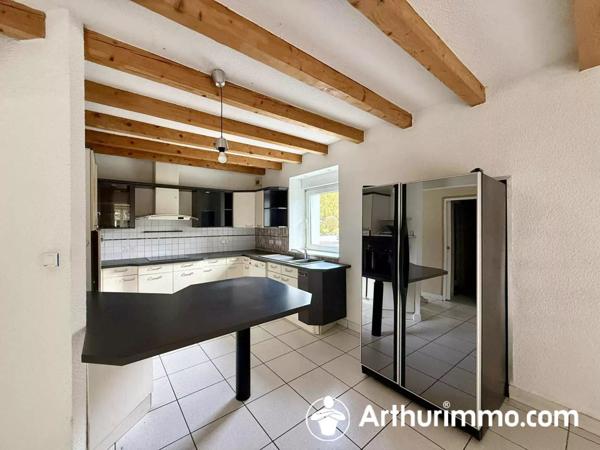 Vente Maison 6 pièces 160 m2 à Seloncourt