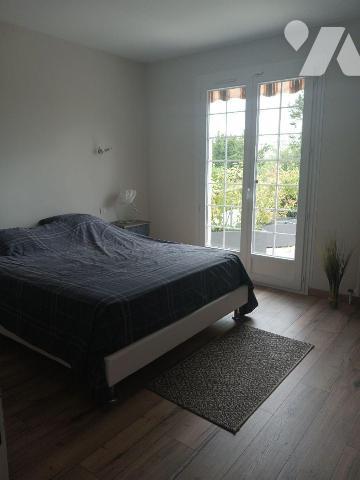 A VENDRE sur la commune de SAINT MARTIN SUR ARMANCON (89700), située à proximité de TONNERRE, u...