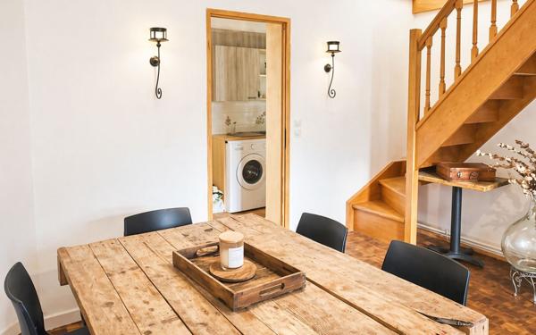 Immeuble à vendre    5 pièces •  Saâcy-sur-Marne