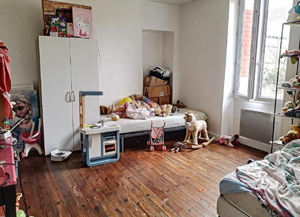 Maison à vendre    9 pièces •  Montluçon