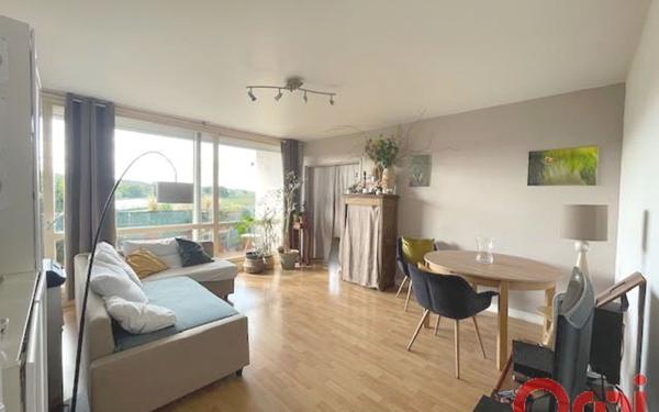 Appartement à vendre    4 pièces • 75,89 m2 Ballainvilliers