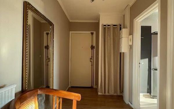 Appartement à vendre    4 pièces • 75,89 m2 Ballainvilliers
