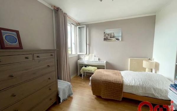 Appartement à vendre    4 pièces • 75,89 m2 Ballainvilliers