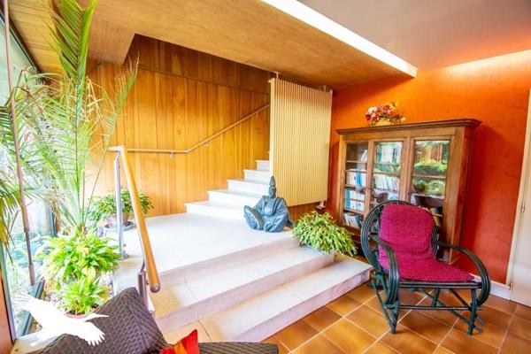 Maison à vendre |  Foix |  9 pièces | 201 m²