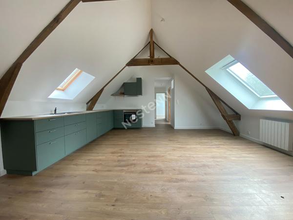 A LOUER - APPARTEMENT REFAIT A NEUF 2 CHAMBRES NAIZIN