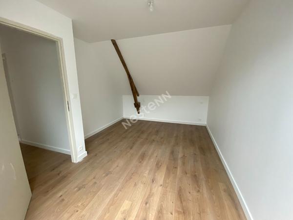 A LOUER - APPARTEMENT REFAIT A NEUF 2 CHAMBRES NAIZIN