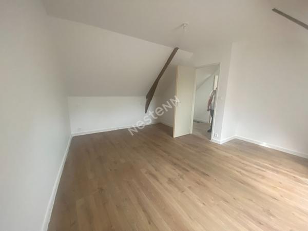 A LOUER - APPARTEMENT REFAIT A NEUF 2 CHAMBRES NAIZIN