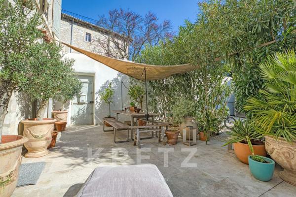 MAISON DE CHARME QUARTIER PRISÉ D'AVIGNON CENTRE VILLE